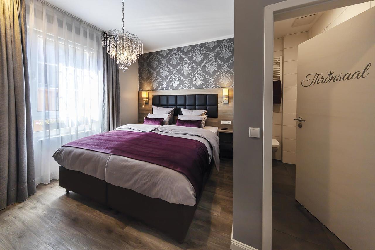 Apartmenthaus Burgenheimat In Rhens Bei Koblenz ภายนอก รูปภาพ